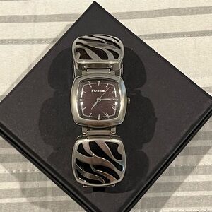 Fossil Women’s Silver and Black Bracelet Watch